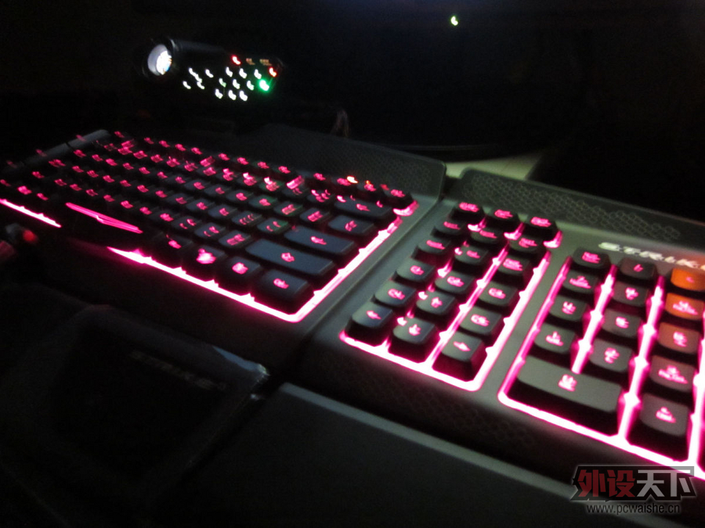 Mad Catz S.T.R.I.K.E.5 ���� [��ͼ]