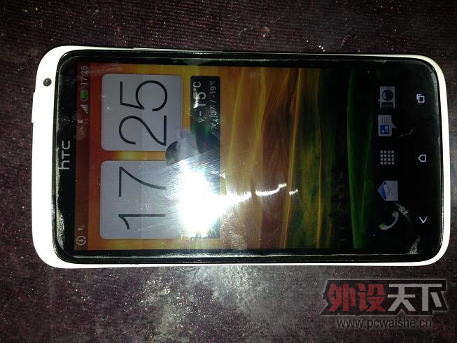 <�ӱ�>HTC ONE X 9�¹��У�1900
