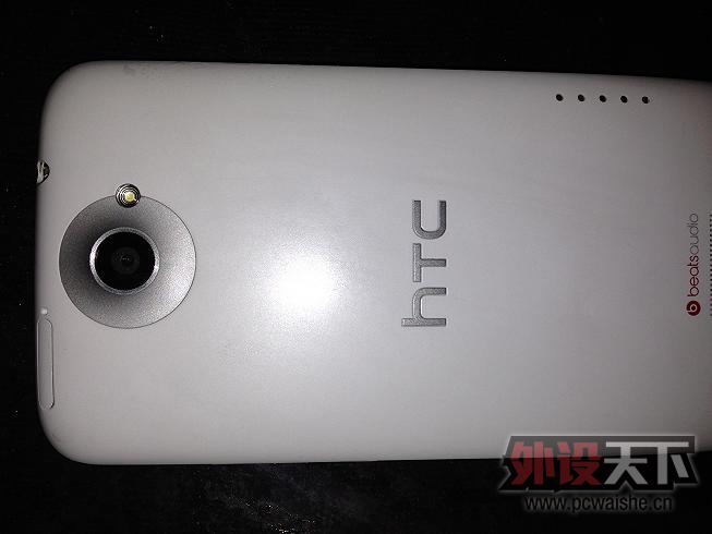 <�ӱ�>HTC ONE X 9�¹��У�1900