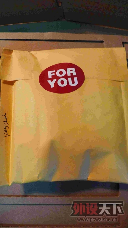 ��ʵ��ֻ�������������ļ�ñ�������������ڶ�������ɫ