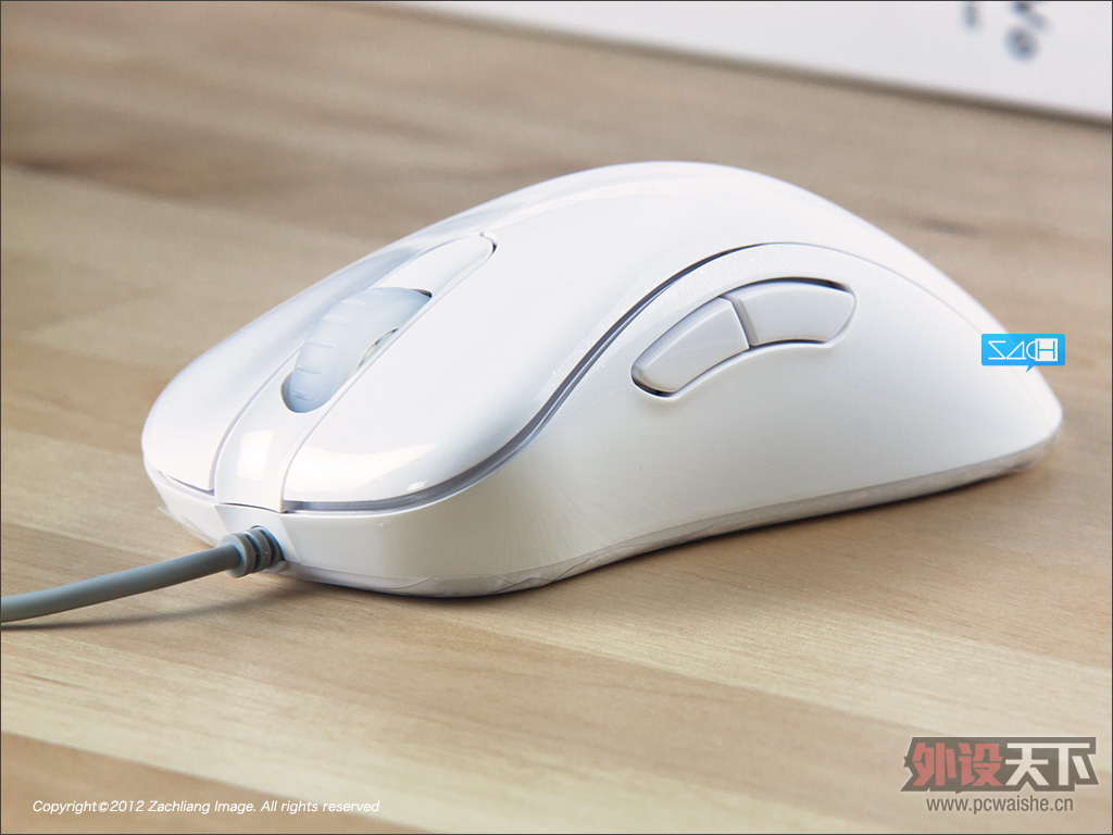 IE3ķ֧Zowie EC1 EvoIEϵĶԱ
