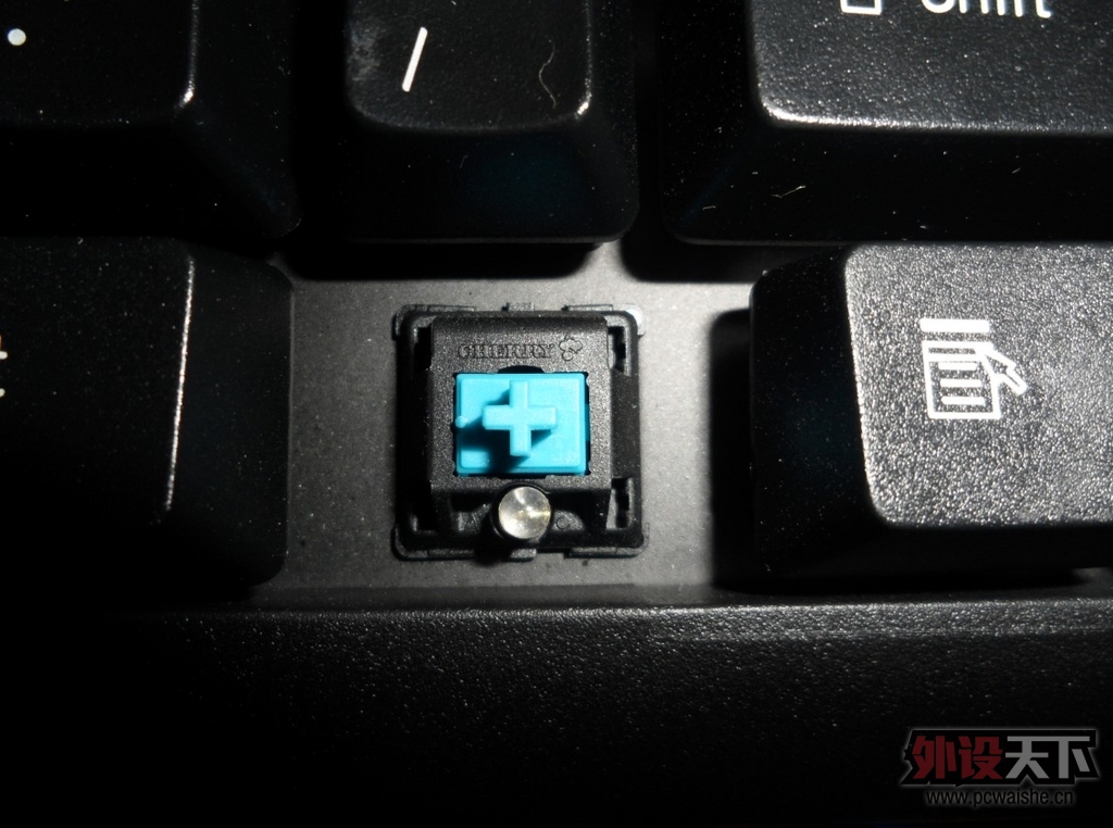 �����ݡ����ѳ�����FlashGet G100  Cherry���ᡤ104��е����  220 �����ʡ�