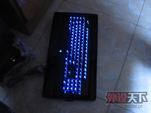 [�㽭]�ڹѸ�Ǳ�а����  700��(�����ˣ�