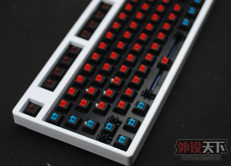 �ྲྀ����ײ�-ducky G2 87��ɫ�����е����--�������ײ�