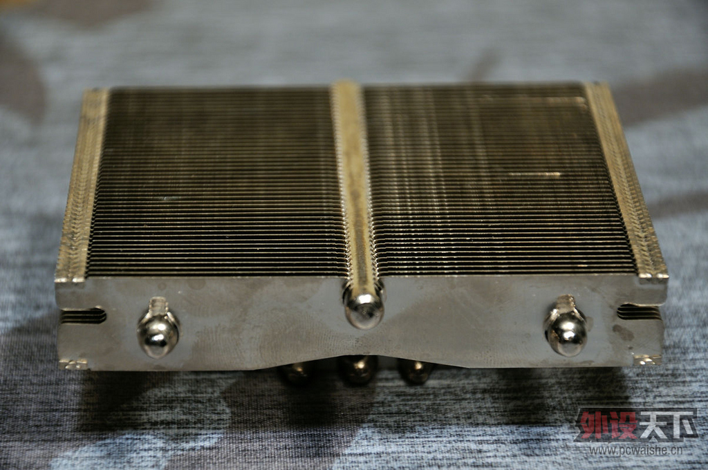 ����衿HTPC CPUɢ����С��ϵ������ڶ�����44���׳���������LD963������� ��ת��