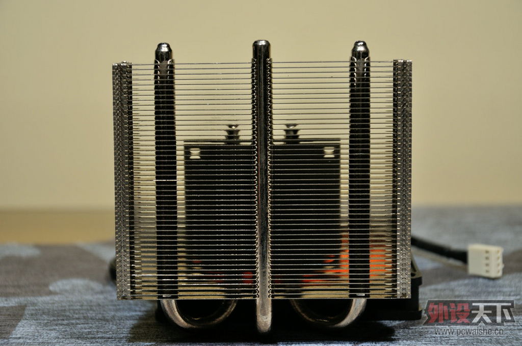 ����衿HTPC CPUɢ����С��ϵ������ڶ�����44���׳���������LD963������� ��ת��