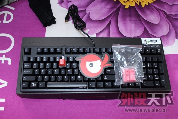 ���������  DUCKY 2108 �ں�
