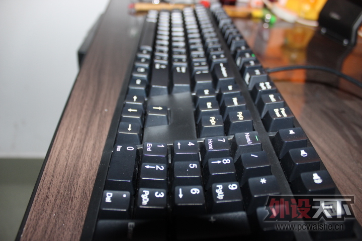 ���������  DUCKY 2108 �ں�