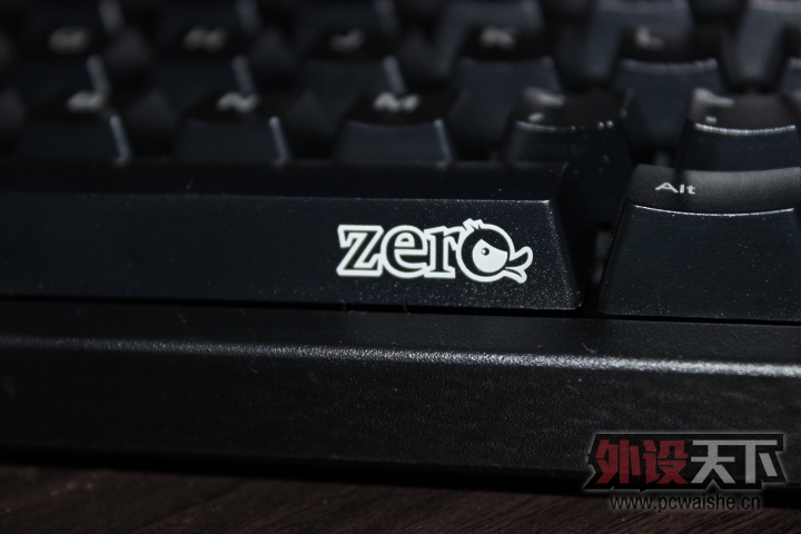 ���������  DUCKY 2108 �ں�