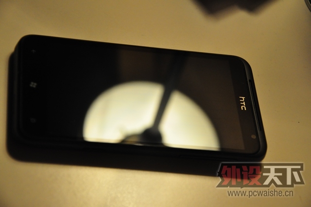 ���Ϻ���HTC X310�ֻ� 95�� ����