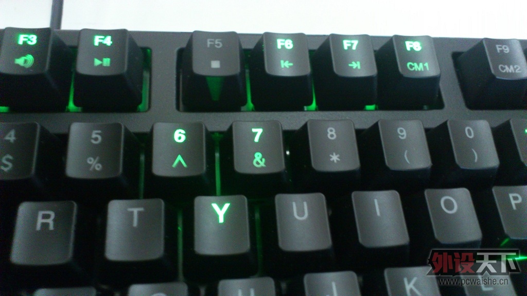 ���ѳ������Ϻ���Ducky 9008 S2�̹���ᣬ95�£�˳�ᵽ��