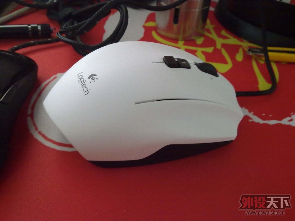 ����յ��İ�ɫG600�����Ⱥ����أ�