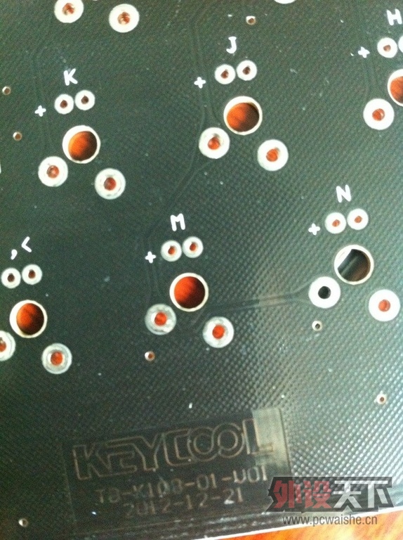 �µ���KC108���Ի�PCB��ɧ�����ݣ�