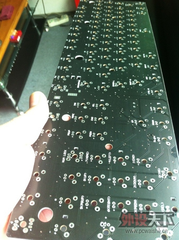 �µ���KC108���Ի�PCB��ɧ�����ݣ�