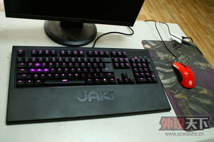 �µ� JAKI һͼ������