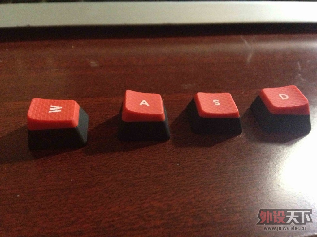 ���ѳ��������� Vengeance K60 �����е���� �������� ���˳���