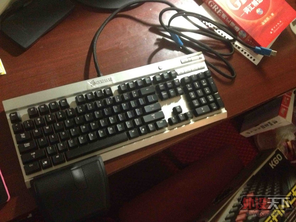 ���ѳ��������� Vengeance K60 �����е���� �������� ���˳���
