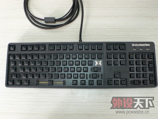 ��Pioneer�١�Steelseries 7G Pro GAMING ���Ӿ�����е����