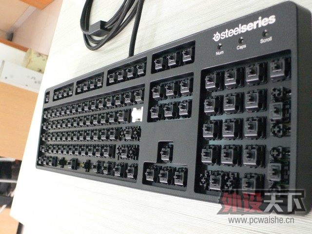��Pioneer�١�Steelseries 7G Pro GAMING ���Ӿ�����е����