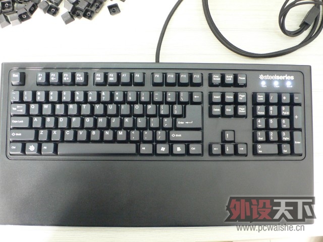 ��Pioneer�١�Steelseries 7G Pro GAMING ���Ӿ�����е����