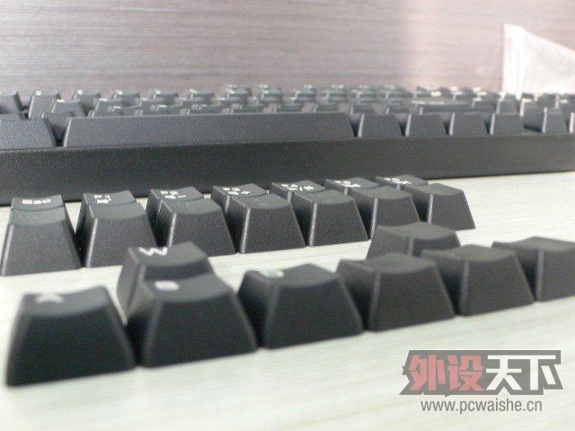 ��Pioneer�١�Steelseries 7G Pro GAMING ���Ӿ�����е����