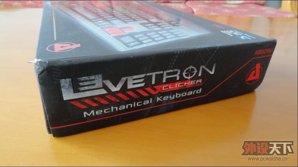 ��AZiO LeveTron&reg; KB528U��е���̡����ײ���