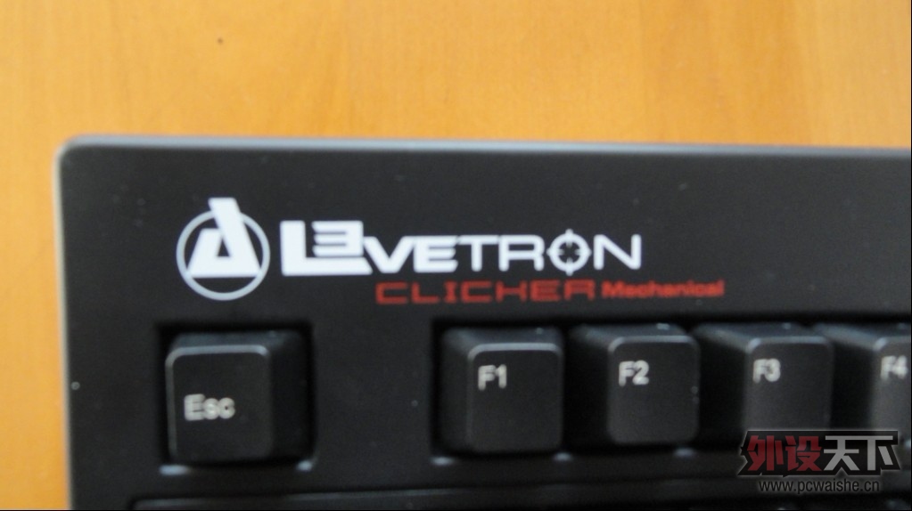 ��AZiO LeveTron&reg; KB528U��е���̡����ײ���