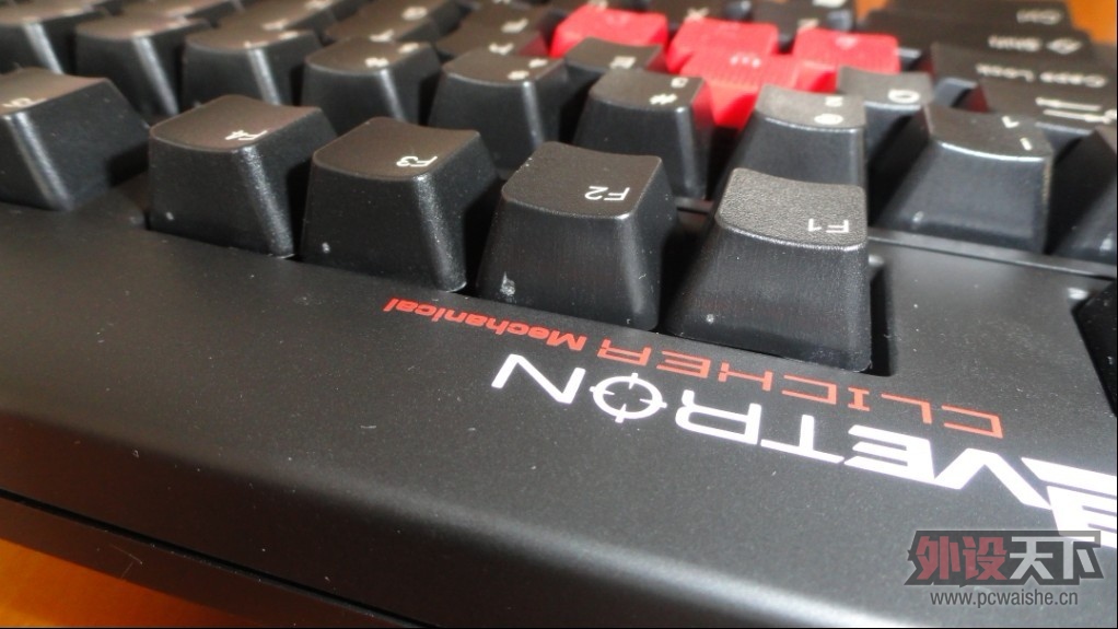��AZiO LeveTron&reg; KB528U��е���̡����ײ���