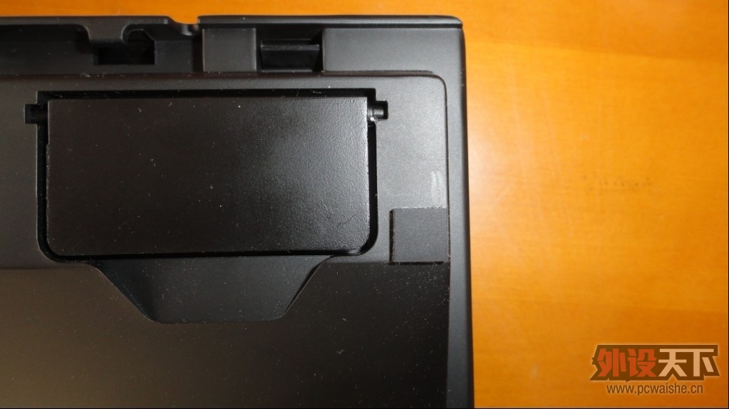 ��AZiO LeveTron&reg; KB528U��е���̡����ײ���