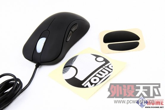 ���RAW �� ZOWIE EC1 EVO �ĸ���FPS��Ϸ�õ��أ�