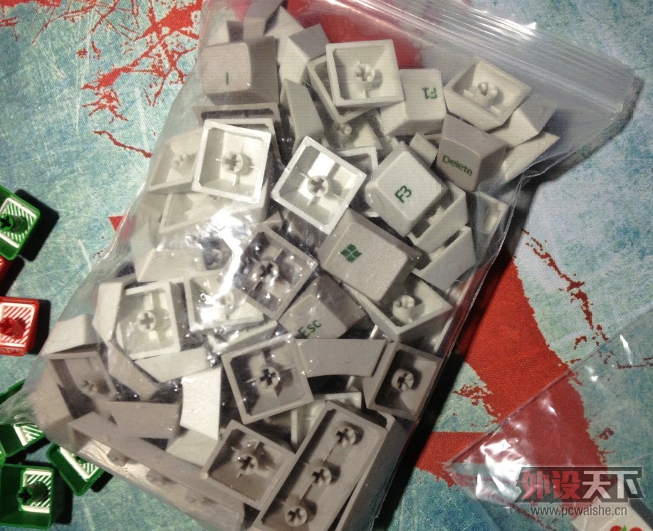 [20P] ��ñ���� �����������ɫ��ñ ˳����һ��4S�ĵ���Ӫ�̺ͳ��ͼ��