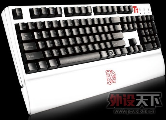 A22-147-55A-02_01.jpg
