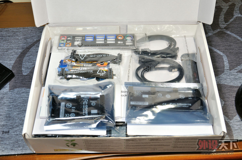 ����衿����UPϵ�лع飬GA-X79-UP4���忪�����