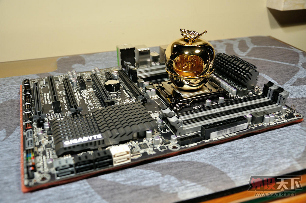 ����衿����UPϵ�лع飬GA-X79-UP4���忪�����