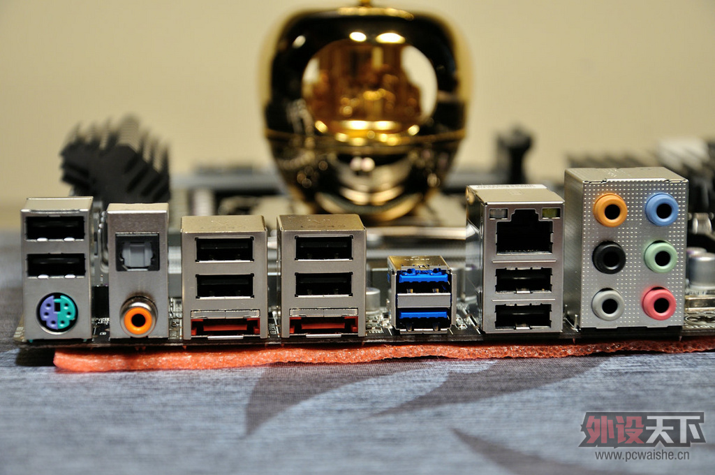 ����衿����UPϵ�лع飬GA-X79-UP4���忪�����