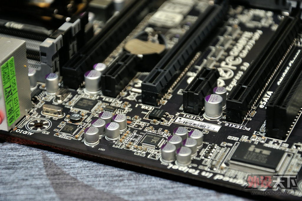 ����衿����UPϵ�лع飬GA-X79-UP4���忪�����