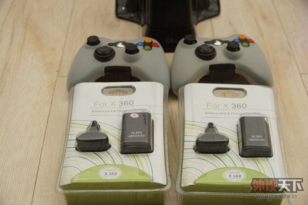 [�Ϻ�]XBOX360 SLIM 250G+kinect+˫ԭװ�����ֱ������ۡ�