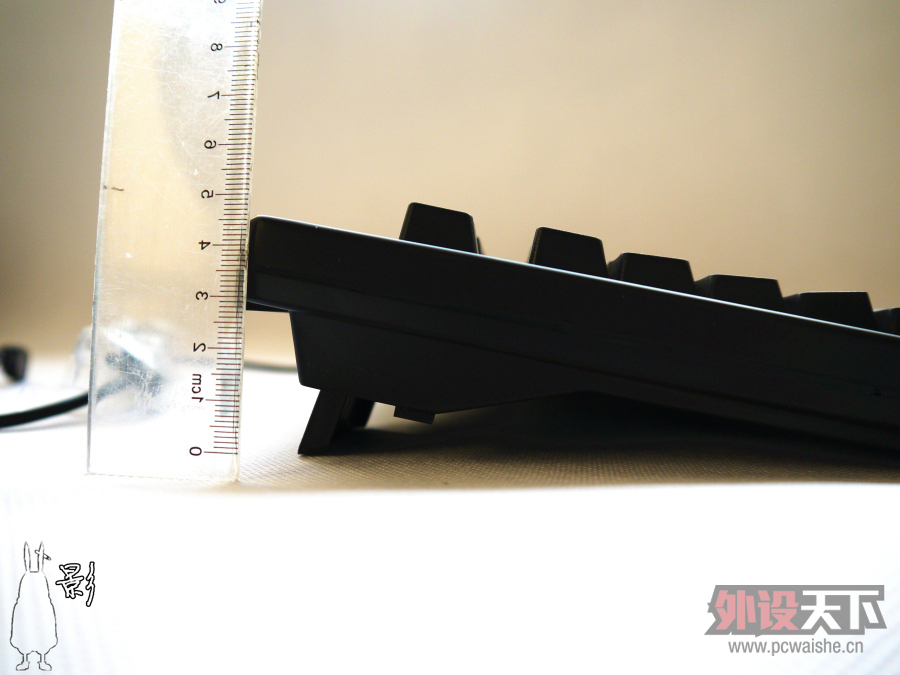 ��AZiO LeveTron® KB528U��е���̡���ñ�����ߣ� you are terminated!