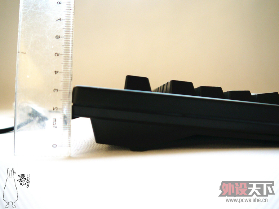 ��AZiO LeveTron® KB528U��е���̡���ñ�����ߣ� you are terminated!