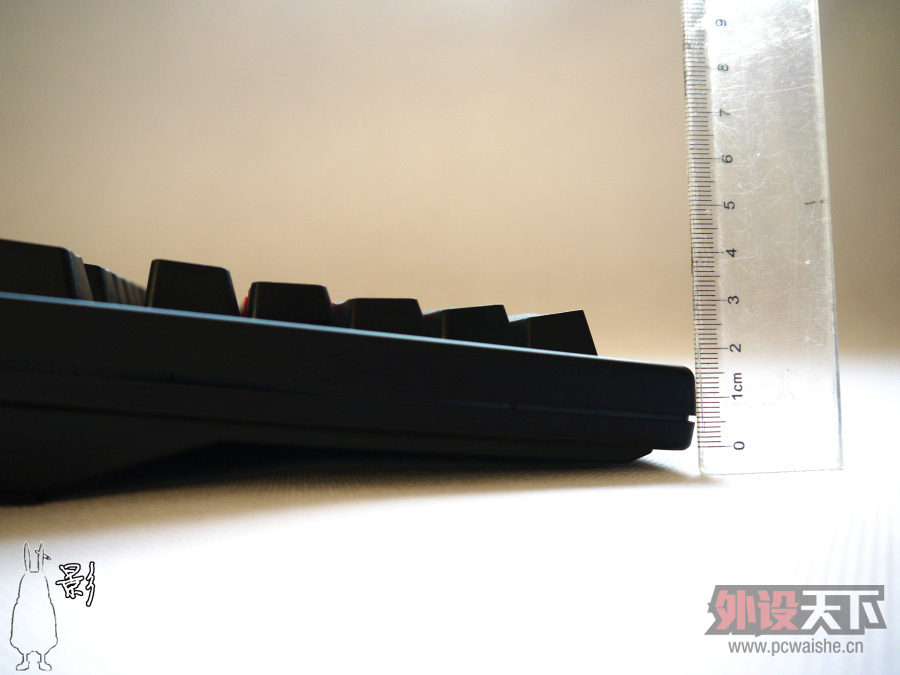 ��AZiO LeveTron® KB528U��е���̡���ñ�����ߣ� you are terminated!