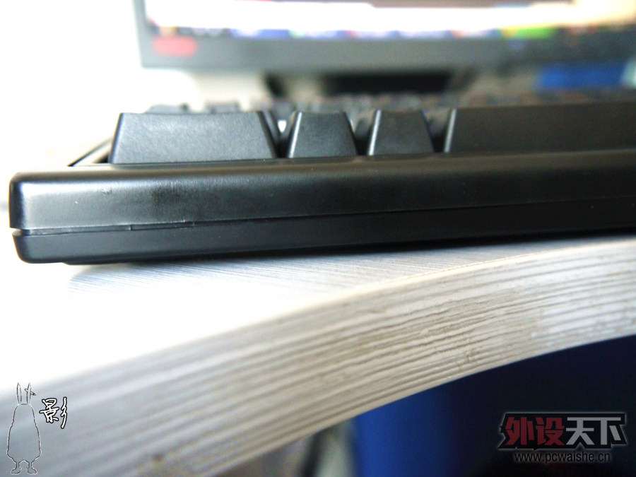 ��AZiO LeveTron® KB528U��е���̡���ñ�����ߣ� you are terminated!