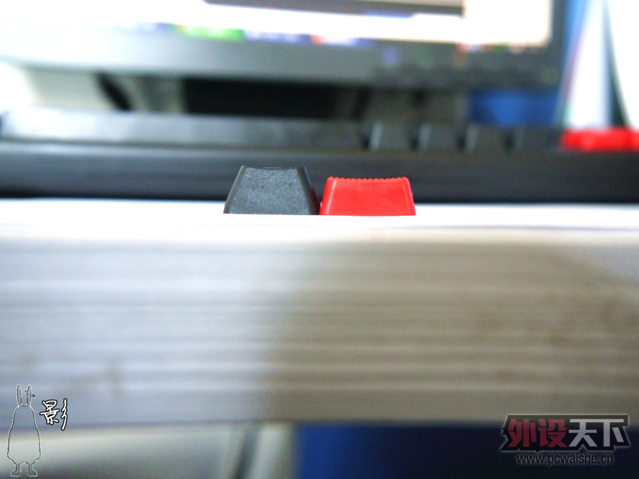 ��AZiO LeveTron® KB528U��е���̡���ñ�����ߣ� you are terminated!