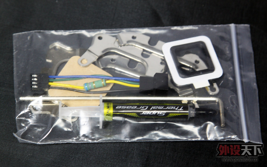 ���������� ˫�����ȹ� Zalman CNPS12Xɢ���� ������������