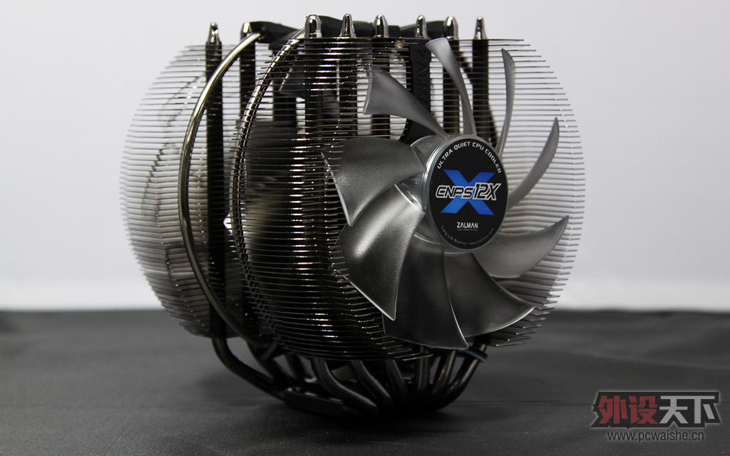 ���������� ˫�����ȹ� Zalman CNPS12Xɢ���� ������������