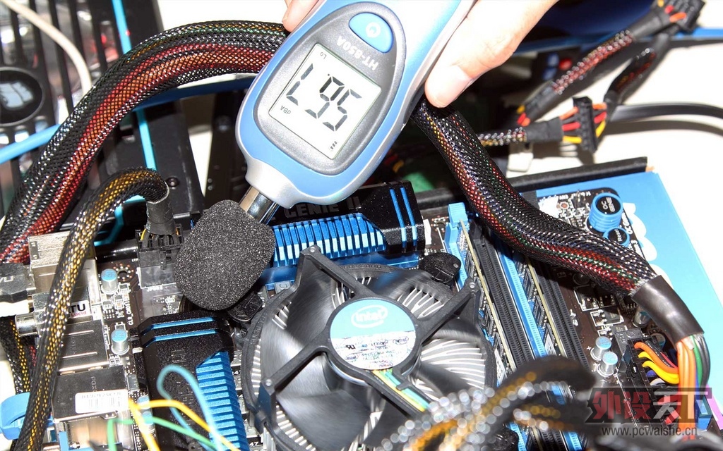 ���������� ˫�����ȹ� Zalman CNPS12Xɢ���� ������������