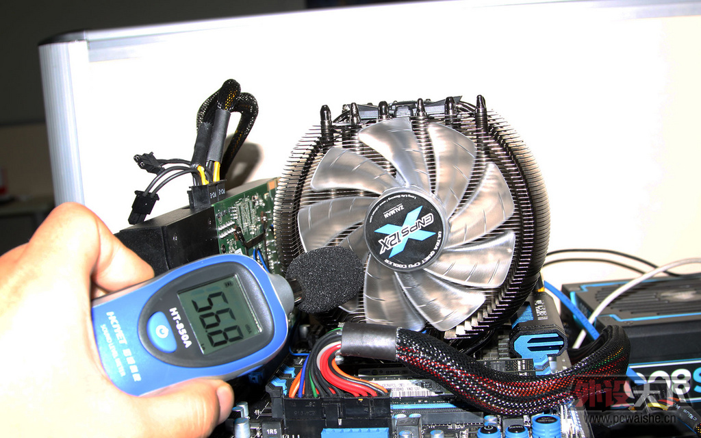 ���������� ˫�����ȹ� Zalman CNPS12Xɢ���� ������������
