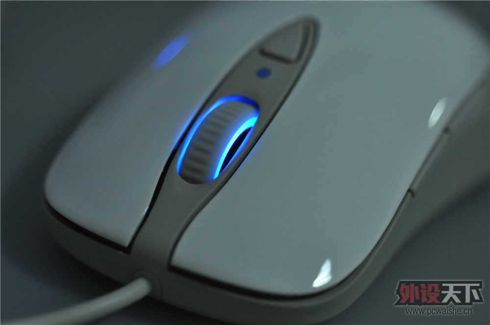 RawSeriesSteelSeries Sensei RAWϵر汾