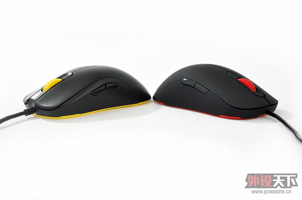 ZOWIE FK��ǰ��ZOWIE AM���������ƻ���Աȡ�