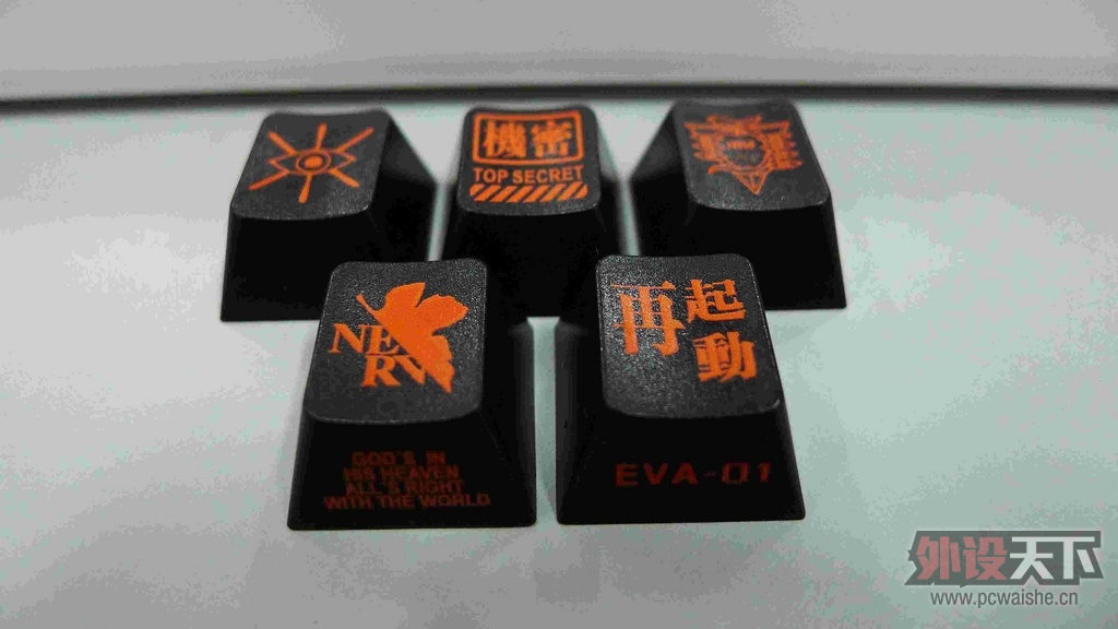 ��ʵ��ֻ�������������ļ�ñ���������������������峤֮EVA����Wall-E���밡~~~