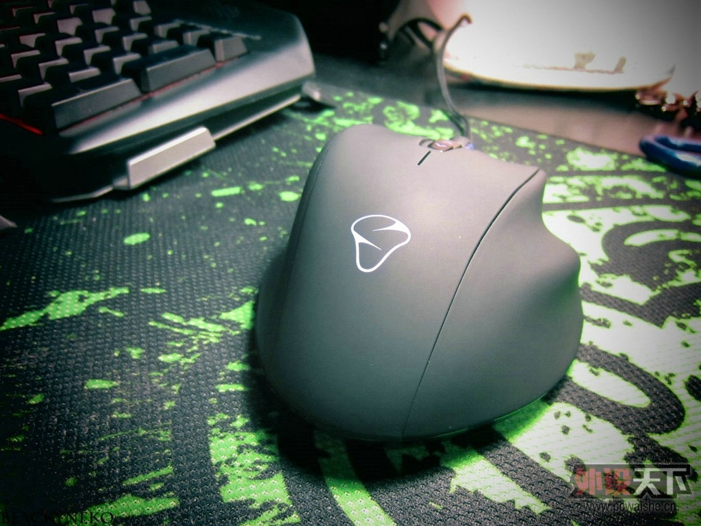 MIONIX NAOS 8200 ͵+͵